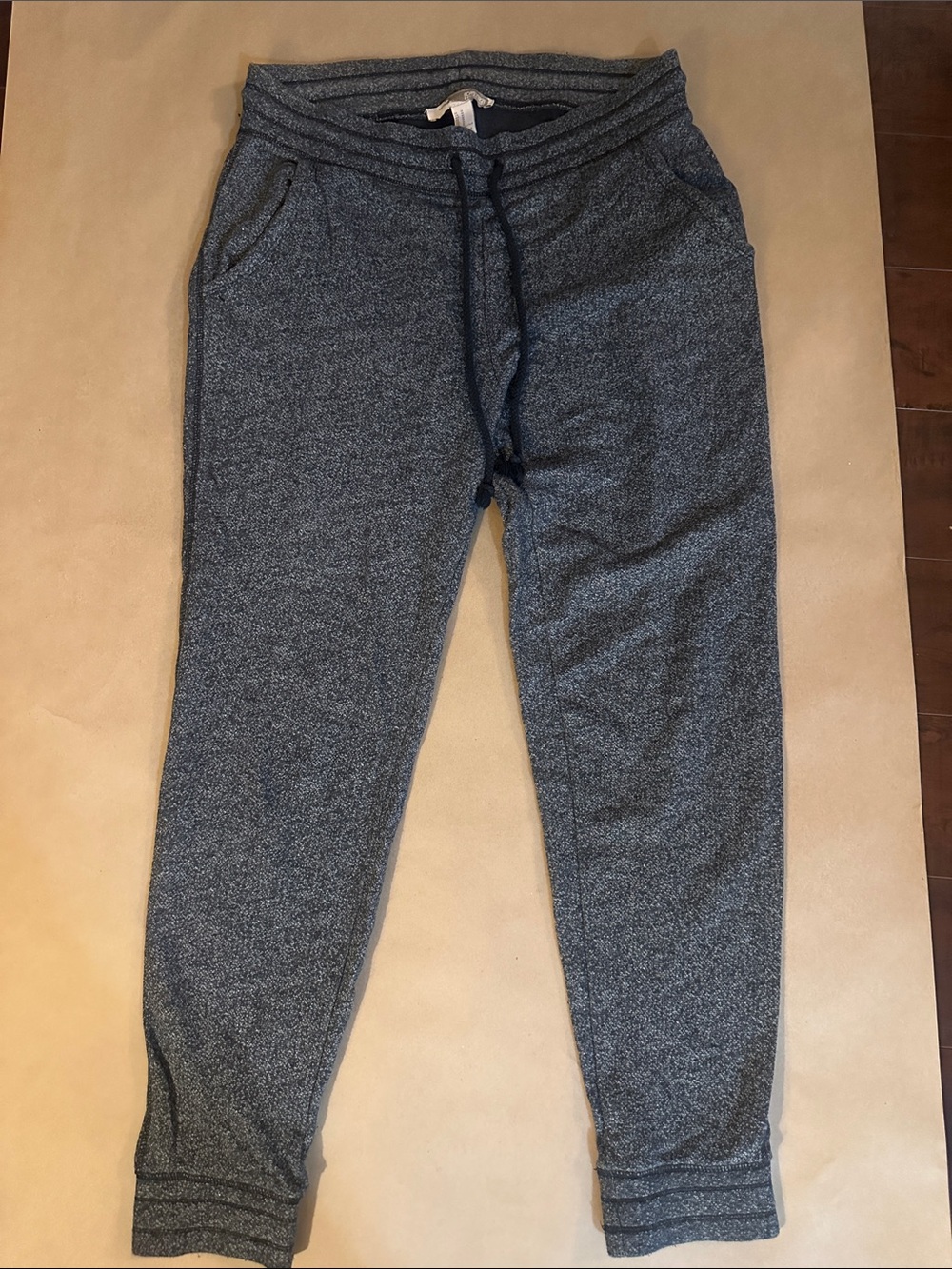 Forever 21 Women's Dark Heather Gray Jogger Pants